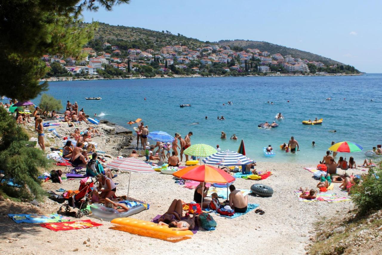 Apartments With A Parking Space Mavarstica, Ciovo - 12435 Trogir Zewnętrze zdjęcie